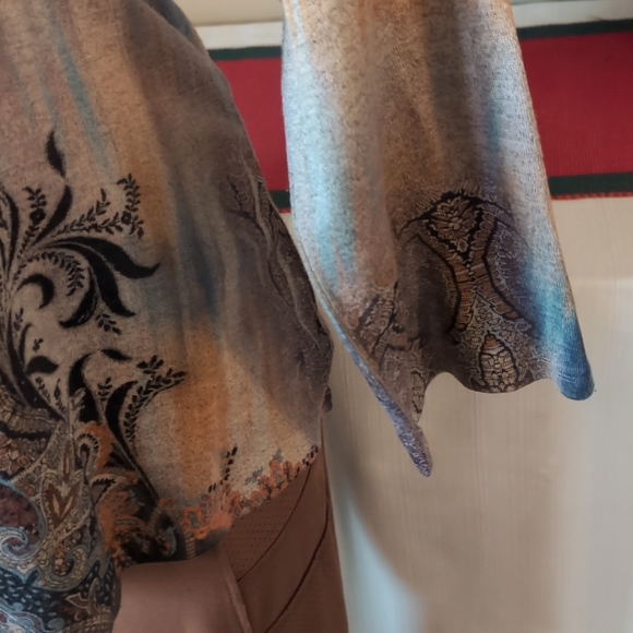 Sz L Mosaic Design Tunic by One World - Picture 3 of 9